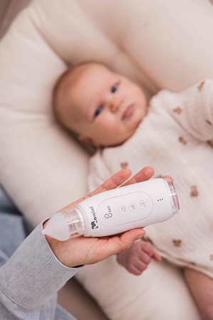 Momini Breezy nasal aspirator