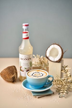 Monin Le Sirop Coconut Sirup zur Zubereitung von Getränken