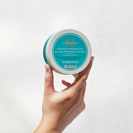 Moroccanoil Hydration Weightless Hydrating Mask masque hydratant en profondeur pour cheveux secs et fragiles