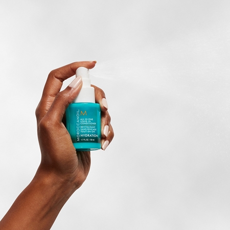 Moroccanoil Hydration bezoplachový kondicionér ve spreji pro hydrataci a lesk