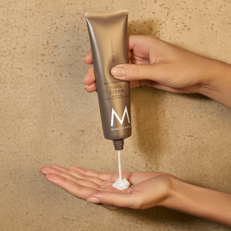 Moroccanoil Body Oud Minéral Hand Cream