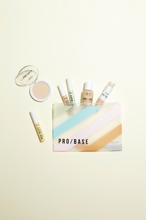 MUA Makeup Academy PRO/BASE Prime & Conceal tekutý korektor