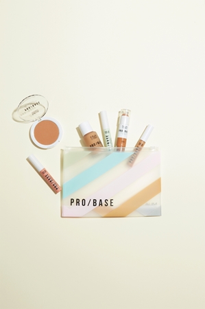 MUA Makeup Academy PRO/BASE Prime & Conceal tekoči korektor