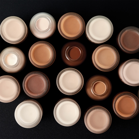 MUA Makeup Academy PRO/BASE Langtidsholdbar matterende foundation