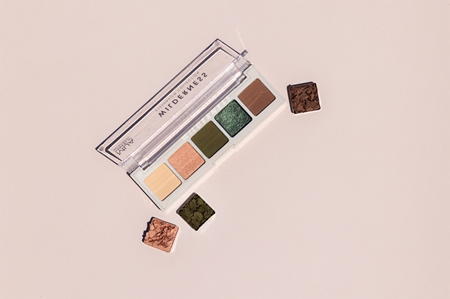 MUA Makeup Academy Eyeshadow Collection 5 Shade Palette palette de fards à paupières
