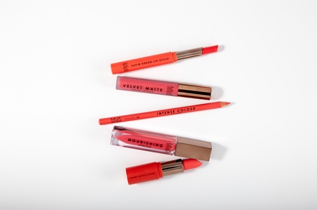 MUA Makeup Academy Creamy Matte Creamy Lipstick with matt effect