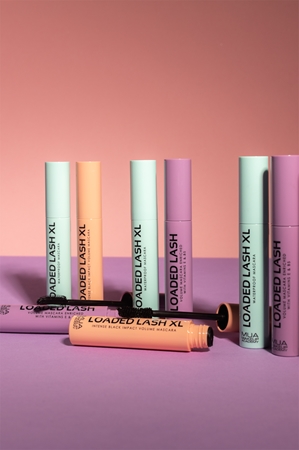MUA Makeup Academy Loaded Lash XL mascara waterproof cils allongés, courbés et volumisés