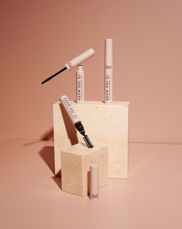 MUA Makeup Academy Brow Gel XL gel transparent sourcils