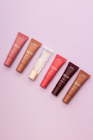 MUA Makeup Academy Hydra Juice Peptide Lip Balm Moisturizing Lip Balm for shine