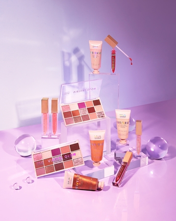 MUA Makeup Academy Professional 15 Shade Palette paletka očních stínů
