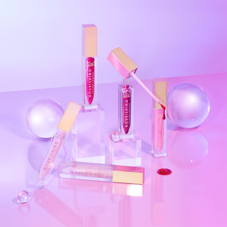 MUA Makeup Academy Virtual Glow vyživující lesk na rty pro třpytivý lesk