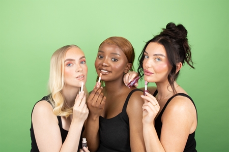 MUA Makeup Academy Hydra Juice Peptide Lip Oil Lip Oil