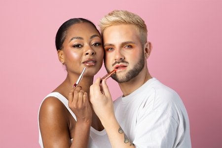MUA Makeup Academy Hydra Juice Peptide Shimmer Lip Stylo Glittering Lipstick with nourishing effect