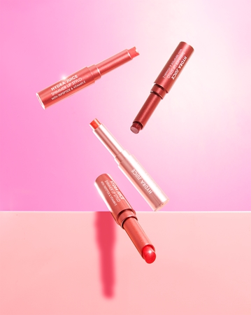 MUA Makeup Academy Hydra Juice Peptide Shimmer Lip Stylo Glittering Lipstick with nourishing effect