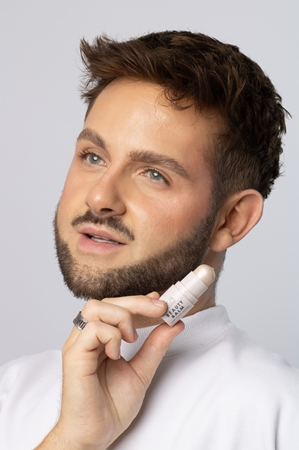 MUA Makeup Academy Beauty Balm Cream Highlighter in a stick