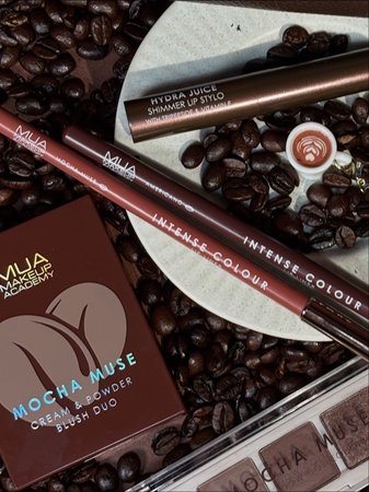 MUA Makeup Academy Hydra Juice Peptide Lip Oil Lip Oil