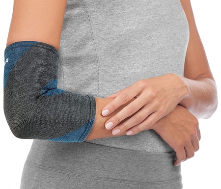 Mueller 4-Way Stretch Premium Knit Elbow Support bondage da gomito