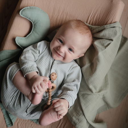 Mushie Lovey Crib Toy Moon jucărie de adormit