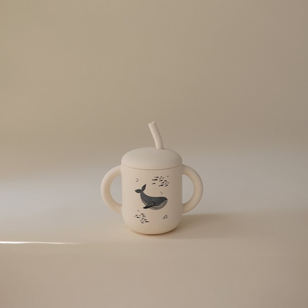 Mushie Silicone Training Cup Whales Tass kõrrega