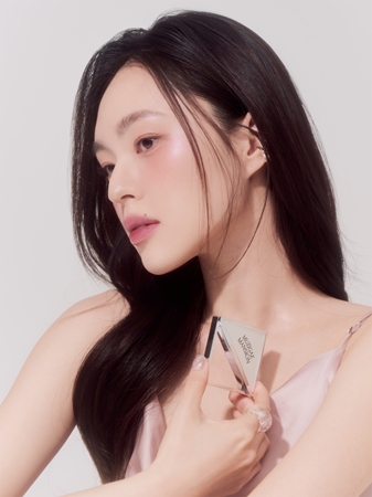 MUZIGAE MANSION Fitting Highlighter pearl highlighter