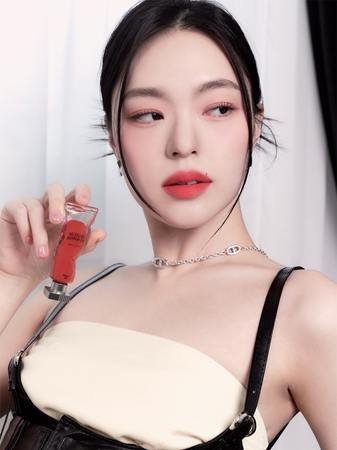 MUZIGAE MANSION Objet Liquid rouge à lèvres liquide longue tenue effet mat