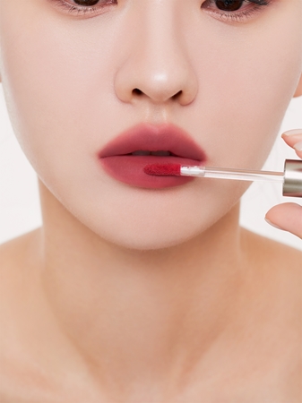 MUZIGAE MANSION Objet Liquid rouge à lèvres liquide longue tenue effet mat