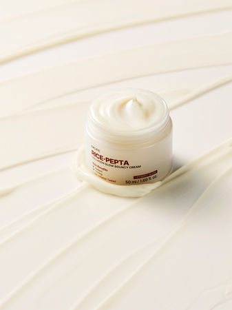 Nacific Rice + Pepta Collagen Glow Bouncy Cream crème visage illuminatrice pour un effet naturel