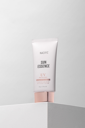 Nacific Sun Essence feuchtigkeitsspendendes Schutzserum mit beruhigender Wirkung