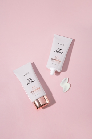 Nacific Sun Essence feuchtigkeitsspendendes Schutzserum mit beruhigender Wirkung