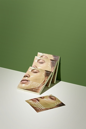 Nacific Green Tea Collagen Gel Mask masque illuminateur visage pour un effet naturel