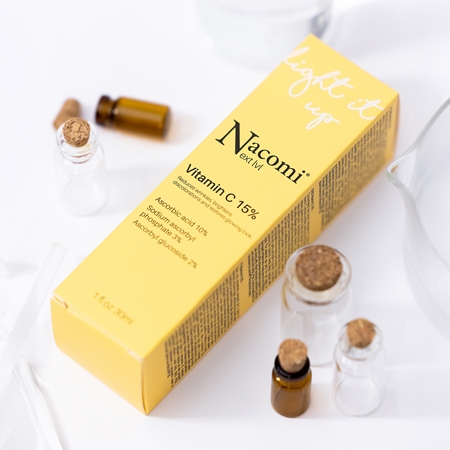 Nacomi Next Level Light It Up Aufhellendes Serum mit Vitamin C