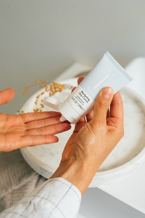 Naif Face Nurturing Day Cream ošetrujúci krém na deň