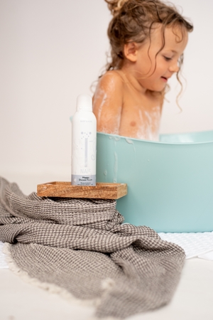 Naif Baby & Kids Happy Duschschaum für Kinder ab der Geburt