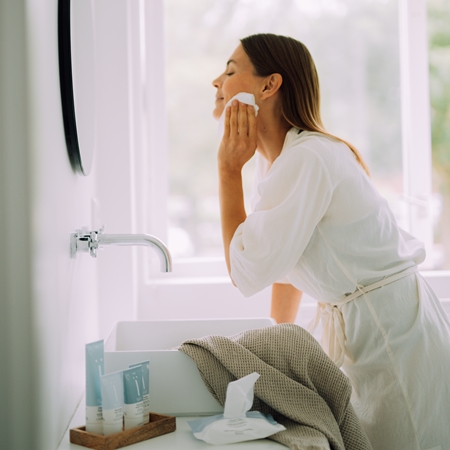 Naif Face cleansing and makeup removing wipes
