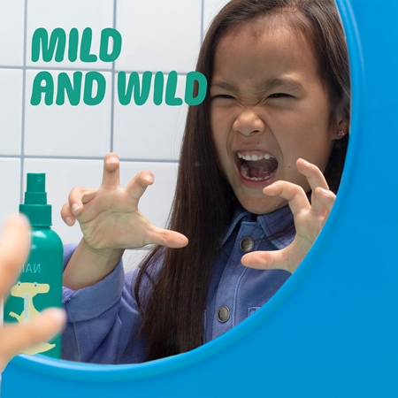 Naif Kids Detangling Spray Hair Spray for easy combing