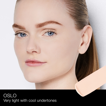 NARS SOFT MATTE Complete Foundation fondotinta opacizzante