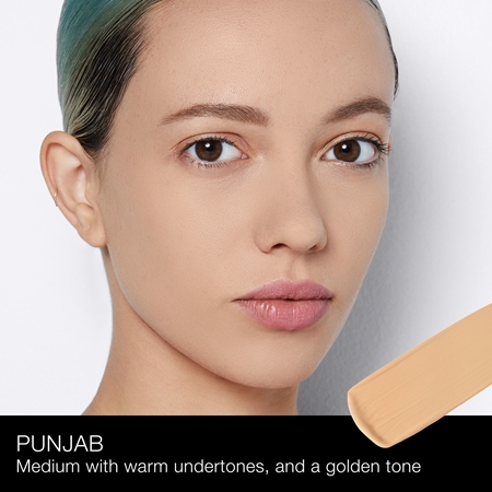 NARS SOFT MATTE Complete Foundation matující make-up