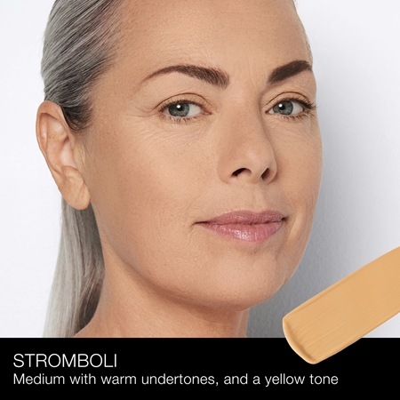 NARS SOFT MATTE Complete Foundation Matterende Make-up