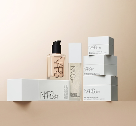 NARS Skin Light Reflecting Treatment soin éclat