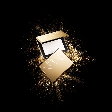 NARS HOLIDAY COLLECTION AFTER PARTY LIGHT REFLECTING SETTING POWDER Átlátszó rögzítő por