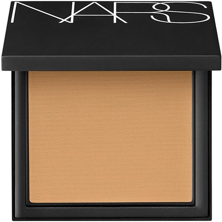 NARS All Day Luminous aufhellendes Kompakt - Make-up mit Pudereffekt
