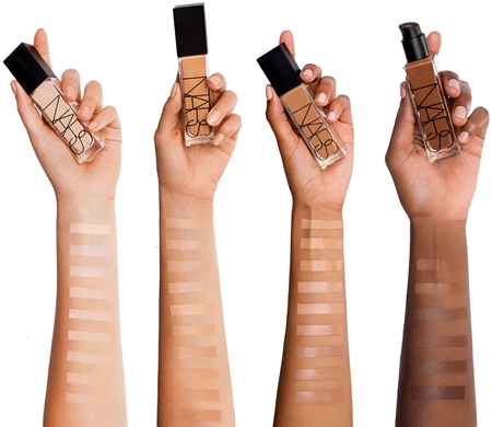 NARS Natural Radiant Longwear Foundation long-lasting foundation (illuminating)