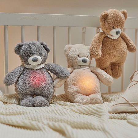 NATTOU Sleepy Bear Pale Brown sovedyr med en grædesensor