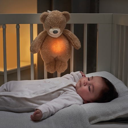 NATTOU Sleepy Bear Pale Brown sovedyr med en grædesensor