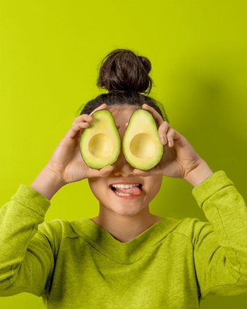 Nature Box Avocado βαθιά αποκατστατική μάσκα 4 σε 1