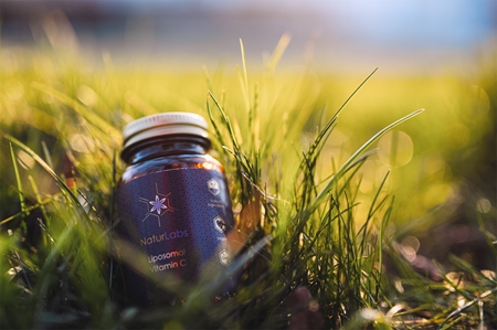 NaturLabs Liposomal Vitamin C kapsle pro podporu imunitního systému, krásnou pleť a nehty