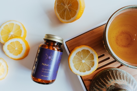 NaturLabs Liposomal Vitamin C kapsle pro podporu imunitního systému, krásnou pleť a nehty