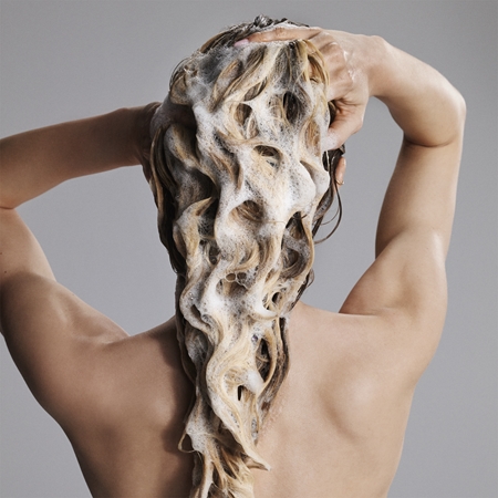 NEQI Repair Reveal shampoo detergente delicato per tutti i tipi di capelli