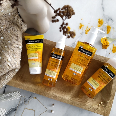 Neutrogena Curcuma Clear erfrischender Sprühnebel für das Gesicht