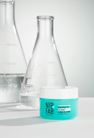 NIP+FAB Hyaluronic Fix Extreme4 2% Graisse à traire visage
